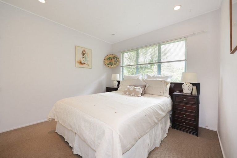 Photo of property in 41 Hythe Terrace, Mairangi Bay, Auckland, 0630