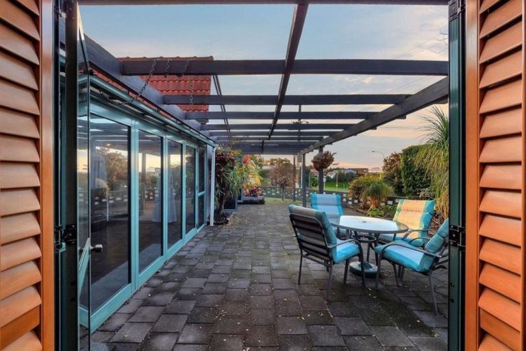 Photo of property in 2 Haukore Street, Hairini, Tauranga, 3112