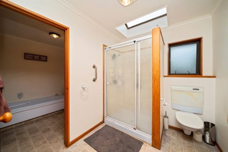 Photo of property in 8 Frank Wilson Terrace, Welbourn, New Plymouth, 4312