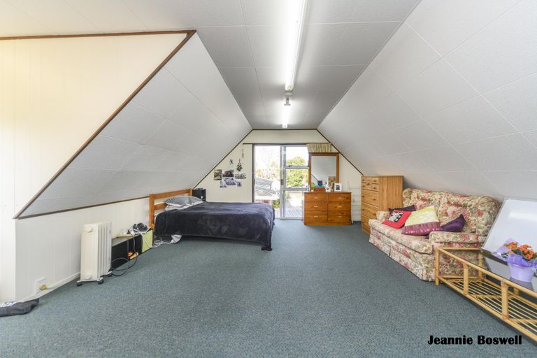 Photo of property in 146 Russell Street, Palmerston North, 4414