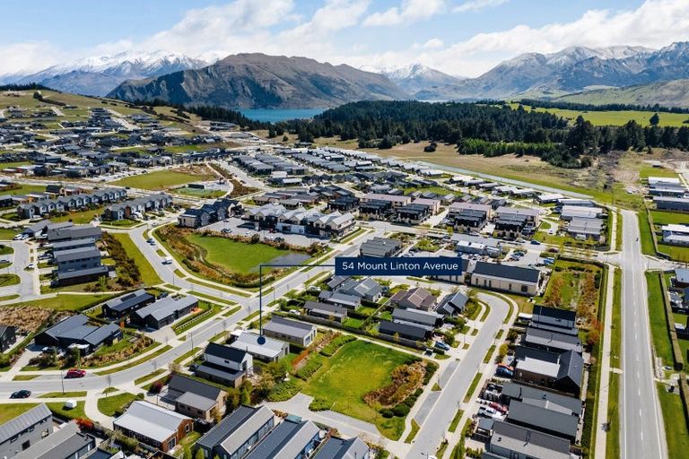 Photo of property in 54 Mount Linton Avenue, Wanaka, 9305