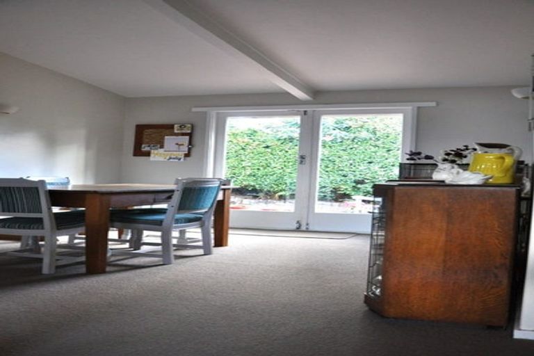 Photo of property in 64 Beach Road, Pahurehure, Papakura, 2113