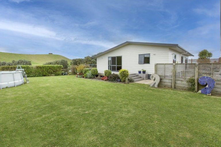 Photo of property in Rehutai Road, Baylys Beach, Dargaville, 0377