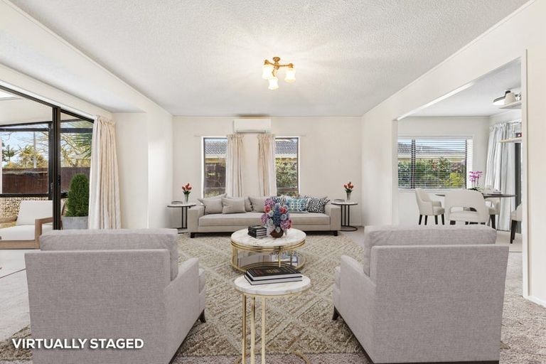 Photo of property in 86 Carnoustie Drive, Wattle Downs, Auckland, 2103