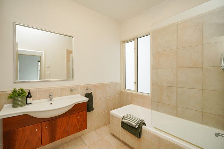 Photo of property in 117 Gala Street, Queens Park, Invercargill, 9810