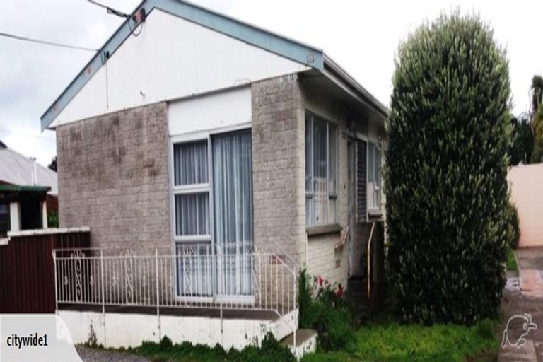 Photo of property in 1/31 Humber Street, Island Bay, Wellington, 6023
