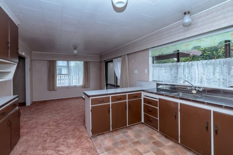 Photo of property in 14 Fisher Place, Carterton, 5713