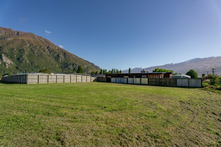 Photo of property in 3 Lakefield Close, Kingston, Athol, 9793