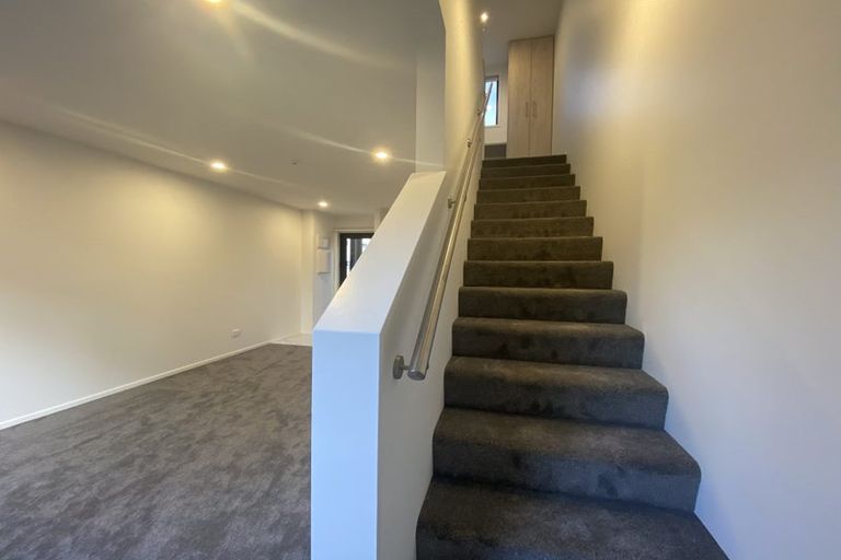 Photo of property in 26 Cessna Crescent, Mangere, Auckland, 2022