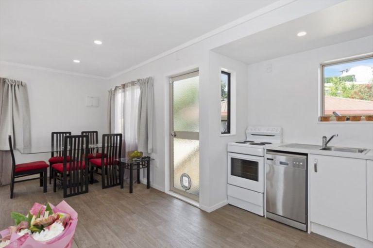 Photo of property in 68a Jonathon Street, Brookfield, Tauranga, 3110