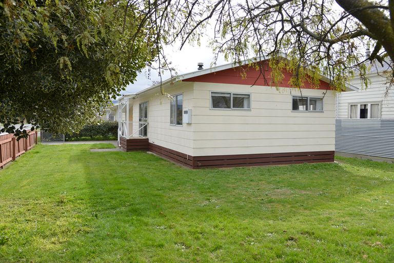 Photo of property in 278 High Street South, Carterton, 5713