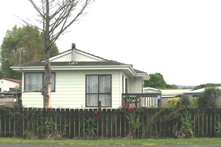 Photo of property in 35 Arodella Crescent, Ranui, Auckland, 0612