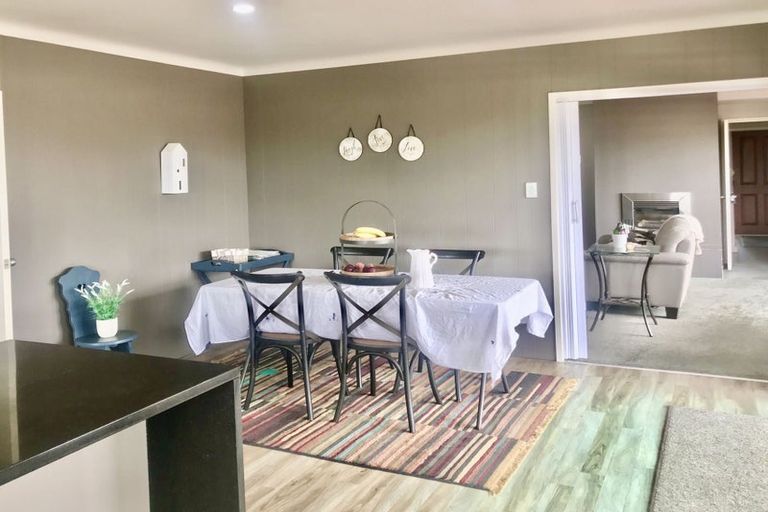 Photo of property in 101 Glenmore Road, Sunnyhills, Auckland, 2010