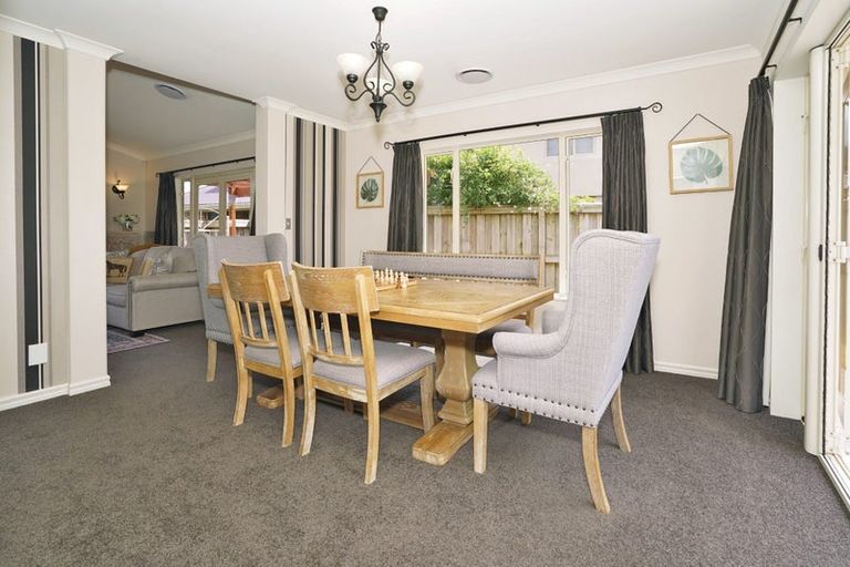 Photo of property in 18 Burgundy Court, Rototuna, Hamilton, 3210