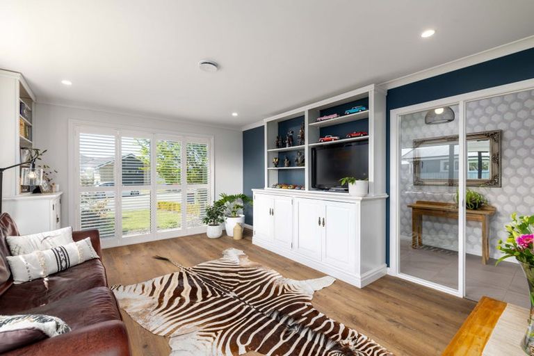 Photo of property in 14 Ballinger Place, Kaiapoi, 7630