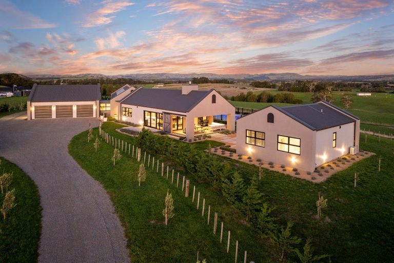 Photo of property in 83 Charles Robert Drive, Kahutara, 5771