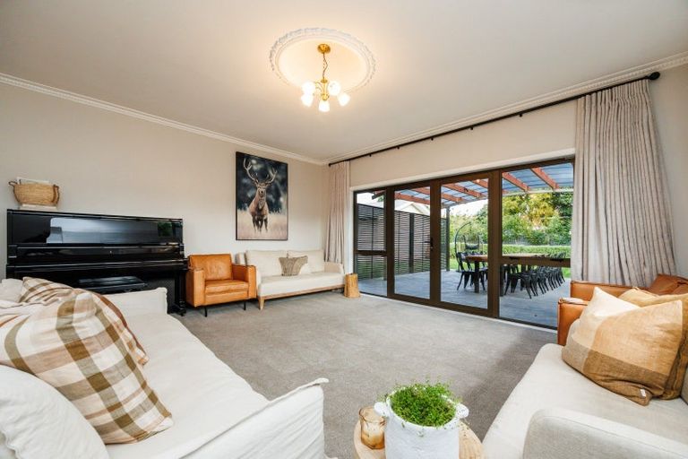 Photo of property in 24a Brightwater Terrace, Terrace End, Palmerston North, 4410