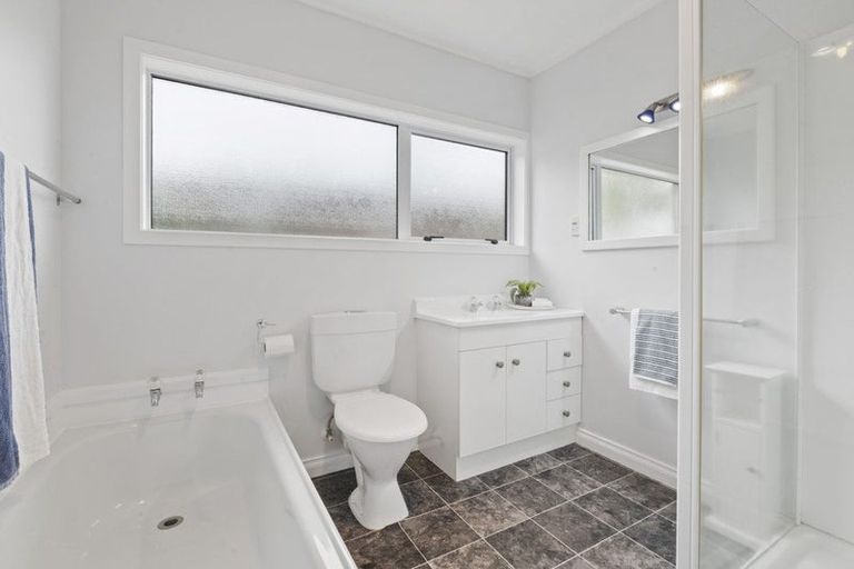 Photo of property in 31 Stredwick Drive, Torbay, Auckland, 0630