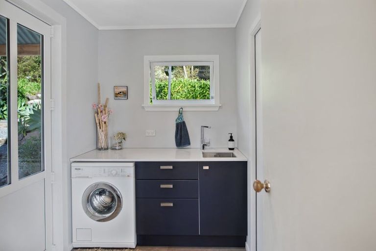 Photo of property in 16 Ao Marama Place, Kerikeri, 0294