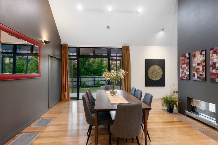 Photo of property in 105 Gladstone Road South, Dalmore, Dunedin, 9010