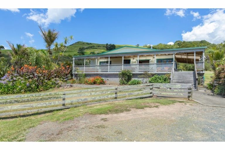Photo of property in 573 Rahuikiri Road, Tomarata, Wellsford, 0974