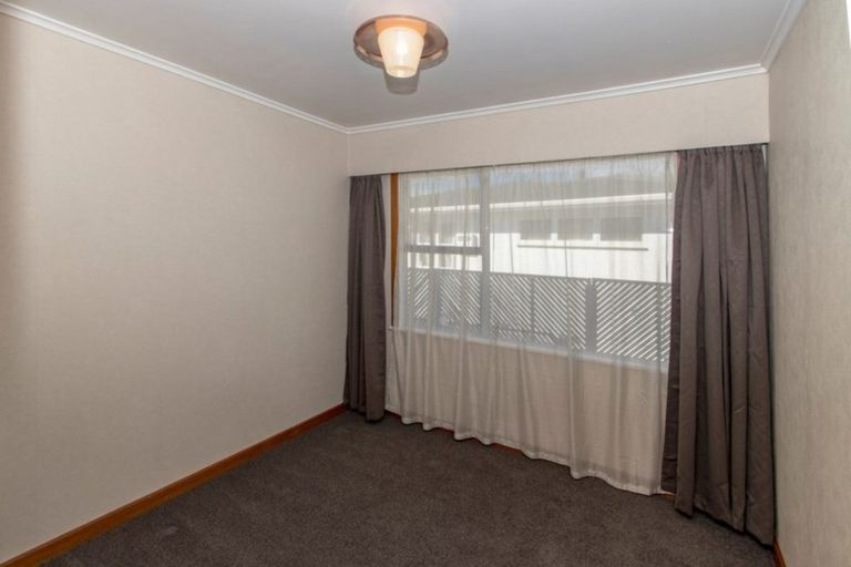 Photo of property in 86 Wycliffe Street, Onekawa, Napier, 4110