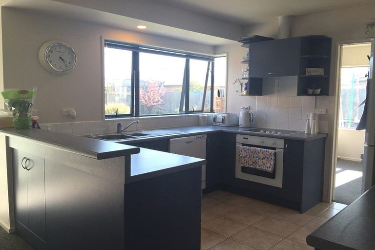 Photo of property in 6 Panache Place, Northwood, Christchurch, 8051