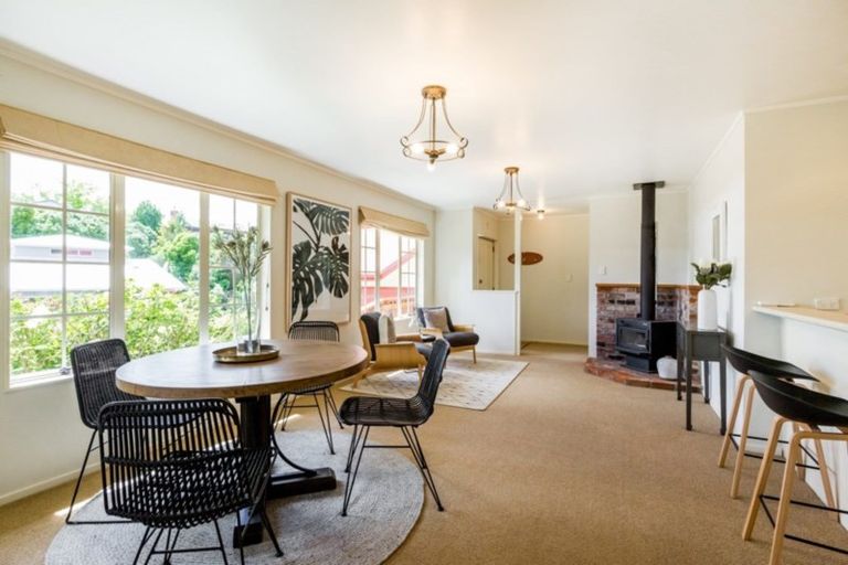 Photo of property in 6a Busby Place, Havelock North, 4130