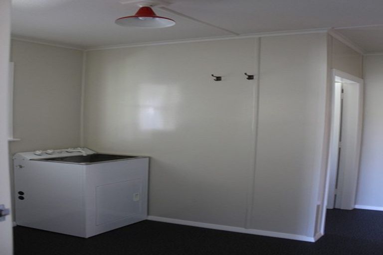 Photo of property in 30 Pitama Road, Awapuni, Palmerston North, 4412