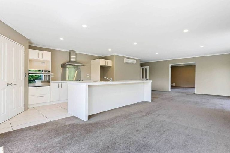 Photo of property in 6 Hampstead Close, Rangiora, 7400