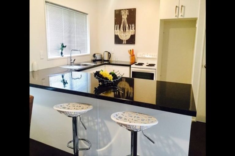 Photo of property in 2/19 Wai Iti Place, Clendon Park, Auckland, 2103