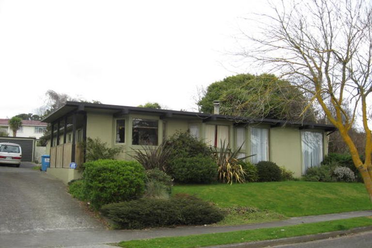 Photo of property in 6 Stuart Street, Levin, 5510