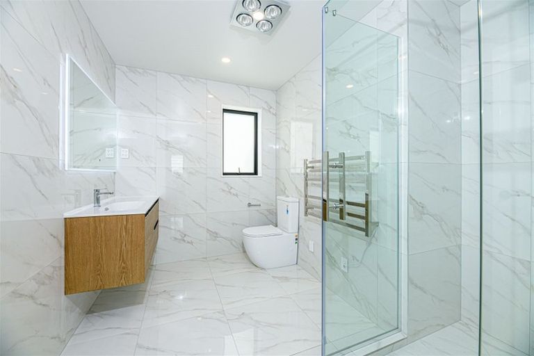 Photo of property in 45 Windlass Street, Long Bay, Auckland, 0630