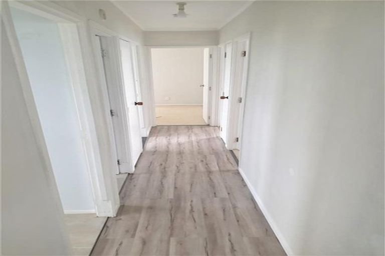 Photo of property in 4 Dunstan Place, Otara, Auckland, 2023