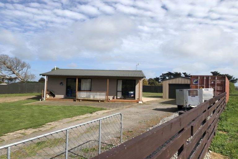 Photo of property in 21 Egmont Street, Normanby, Hawera, 4614