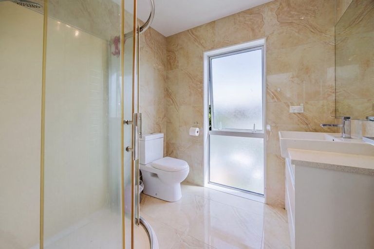 Photo of property in 10 Helianthus Avenue, Flat Bush, Auckland, 2019