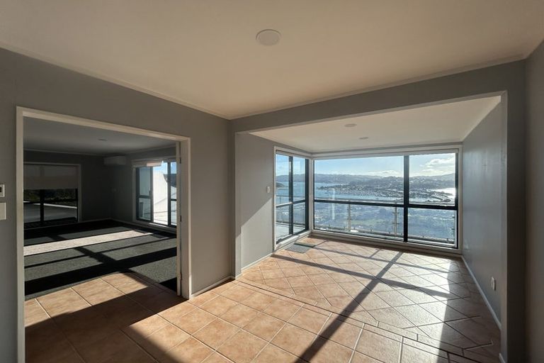 Photo of property in 27 Eskdale Road, Papakowhai, Porirua, 5024