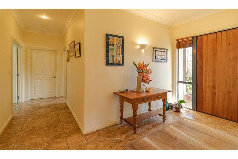 Photo of property in 28 Davis Strongman Place, Kerikeri, 0293