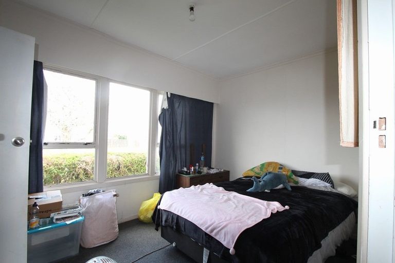 Photo of property in 21 Miranda Street, Stratford, 4332