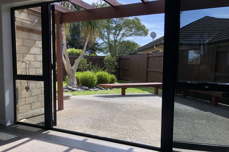 Photo of property in 76 Sovereign Drive, Papamoa Beach, Papamoa, 3118