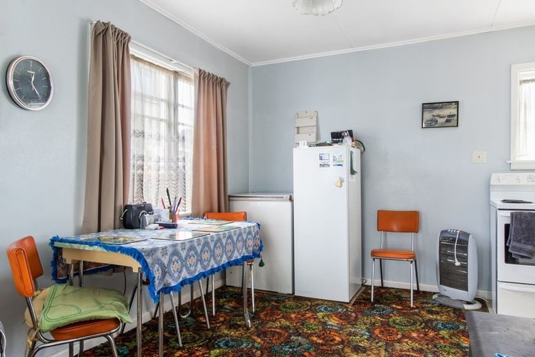 Photo of property in 7 Rugby Street, Waimate, 7924