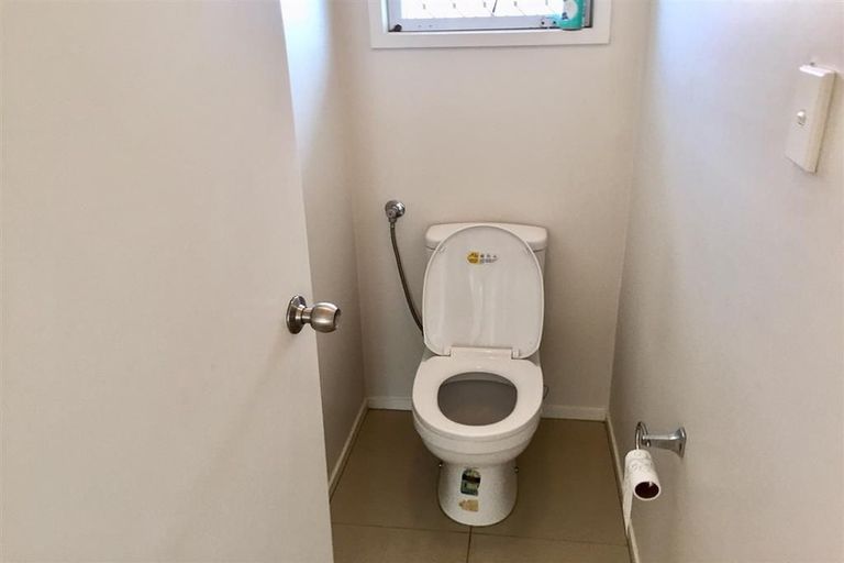 Photo of property in 186a Saint George Street, Papatoetoe, Auckland, 2025