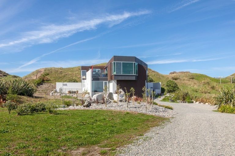 Photo of property in 3/189 Okari Road, Cape Foulwind, Westport, 7892
