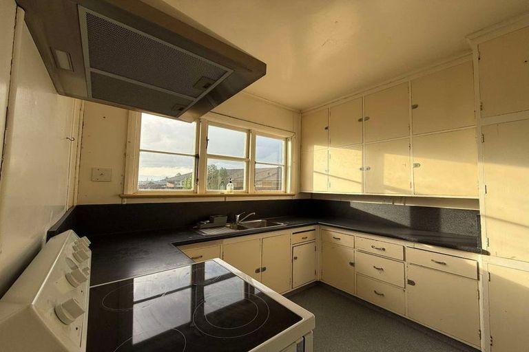 Photo of property in 6 Colonel Place, Featherston, 5710