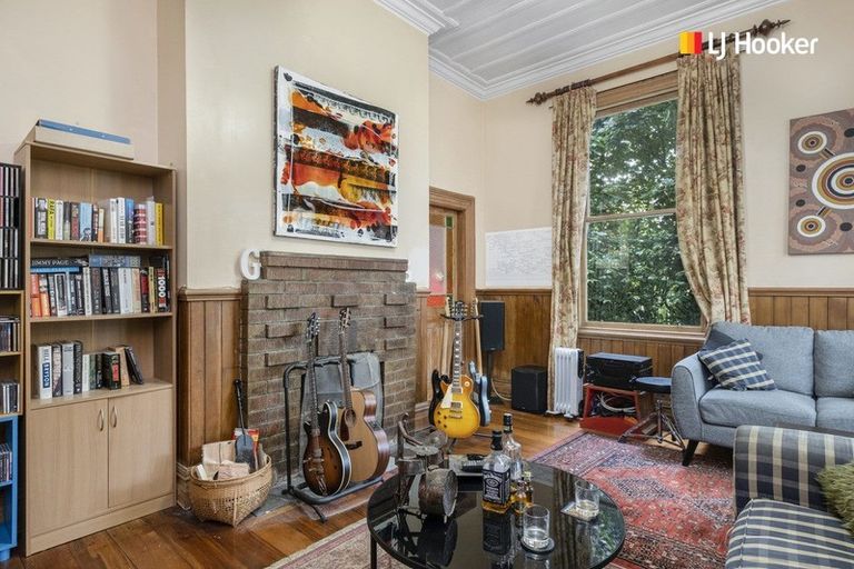 Photo of property in 56 Maori Road, Dunedin Central, Dunedin, 9016