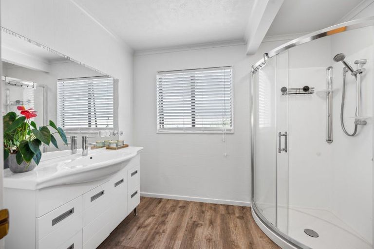 Photo of property in 24 Symons Street, Parkvale, Hastings, 4122