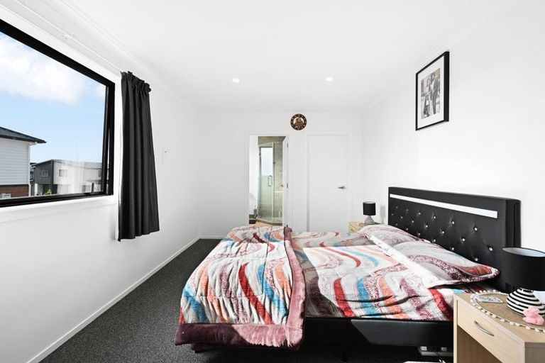 Photo of property in 49 Te Tiireke Drive, Glenview, Hamilton, 3206