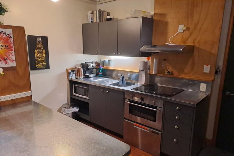 Photo of property in First House Apartments, 3/4 Frederick Street, Te Aro, Wellington, 6011