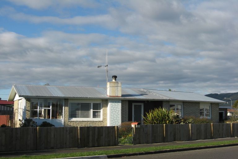 Photo of property in 43 Parsons Avenue, Levin, 5510
