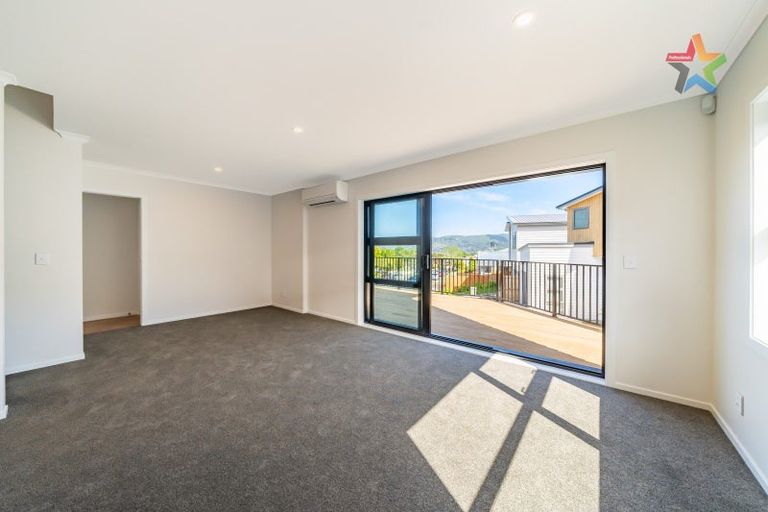 Photo of property in 10/1 Helvetia Grove, Naenae, Lower Hutt, 5011